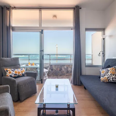 Seafront Terrace Canteras 公寓 *